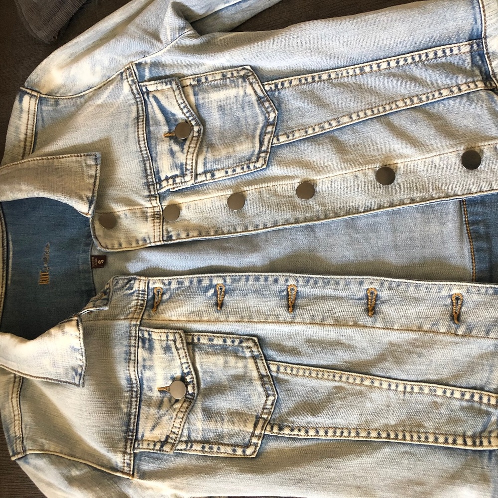 Kut from Kloth demon stretch jacket